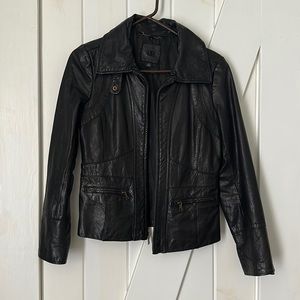 Black Banana Republic leather jacket